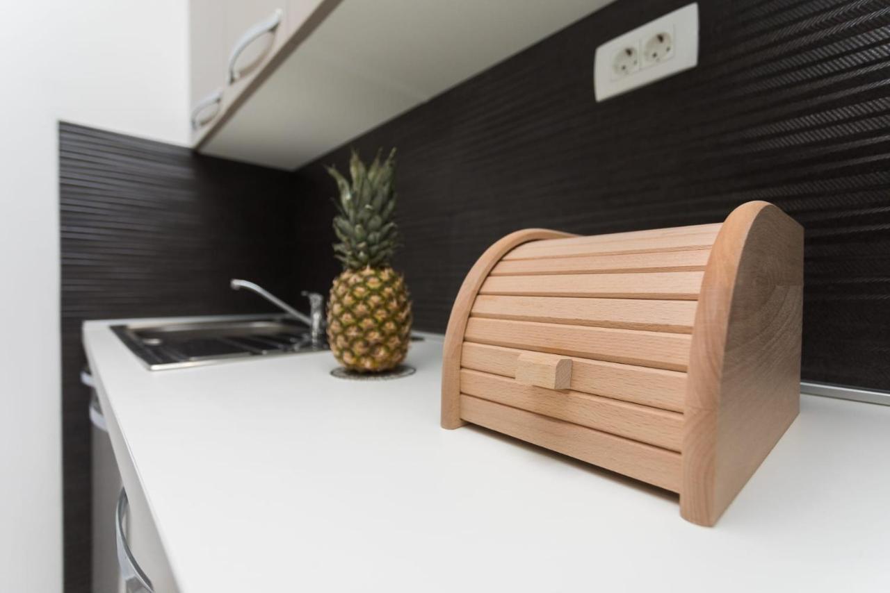Bloom Apartment Split Buitenkant foto