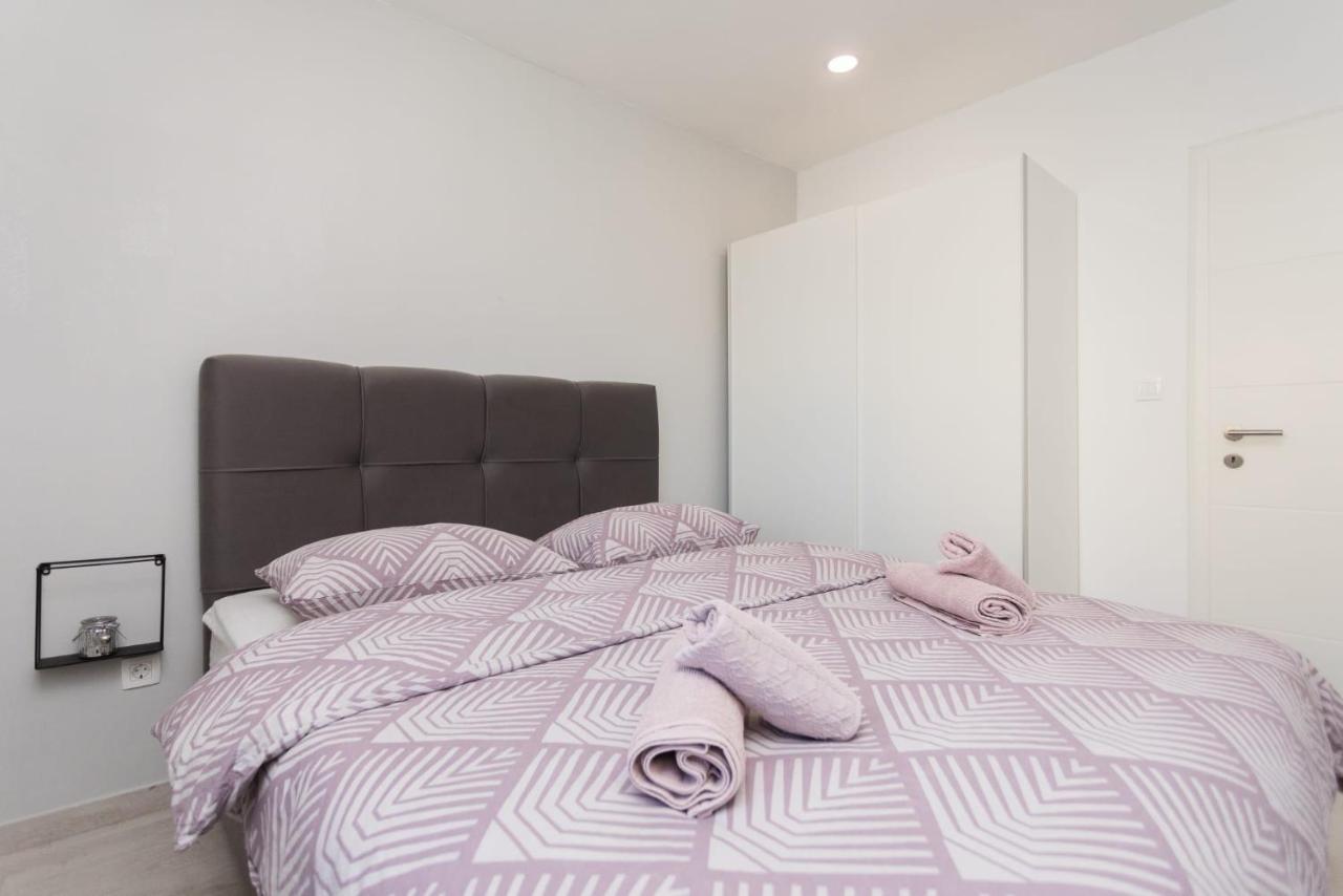 Bloom Apartment Split Buitenkant foto
