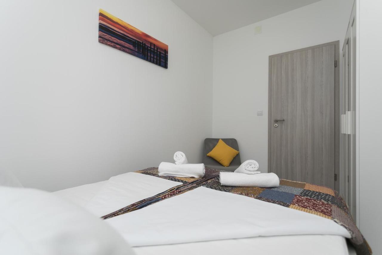 Bloom Apartment Split Buitenkant foto